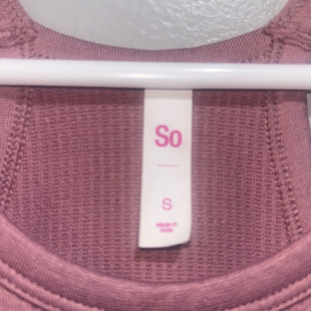 Pink Ribbed Tank Top - Picture 2 of 3